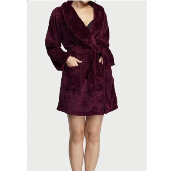 VICTORIA'S SECRET Logo Short Cozy Robe Deep Maroon KIR XS/S &amp; Slippers Small