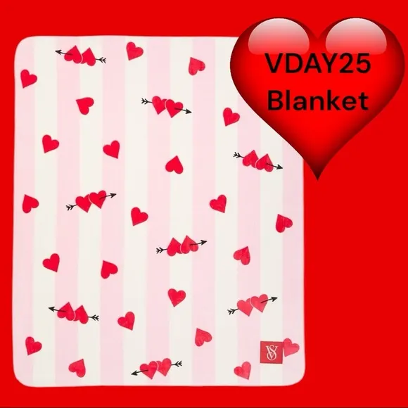 Victoria’s Secret XS/SM NEW PEONY Cozy Robe, Heart Slippers &amp; BLANKET