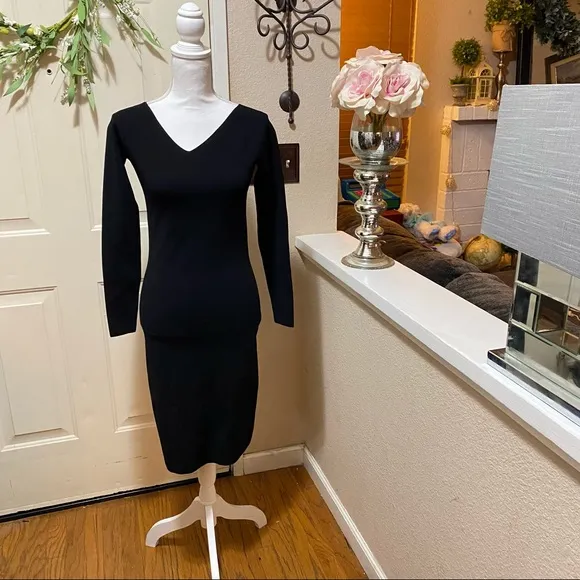 VINCE Black Long Sleeves BodyCon Midi Dress