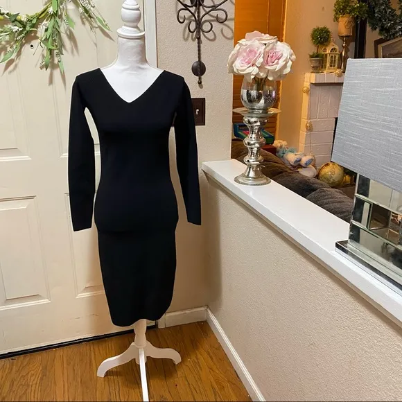VINCE Black Long Sleeves BodyCon Midi Dress