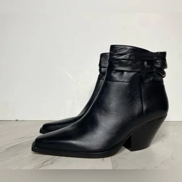 Vince Camuto Women's Nerlinji Ankle Boot NWT size 6 1/2