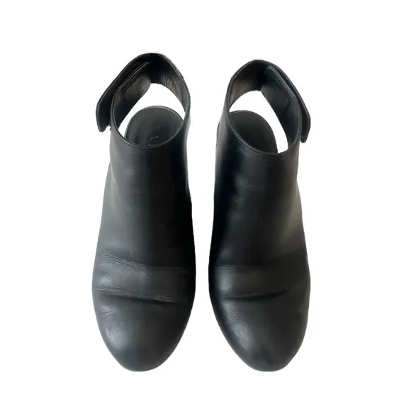 Vince Ingrid Black‎ Leather Slingback Ankle Boots