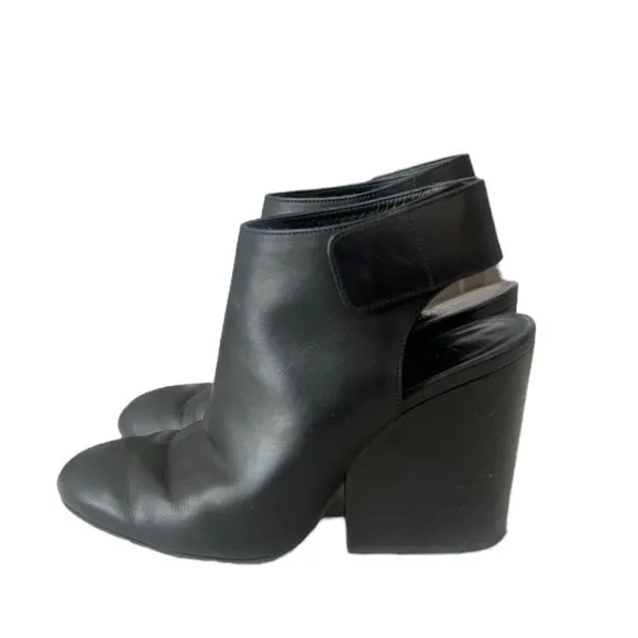 Vince Ingrid Black‎ Leather Slingback Ankle Boots