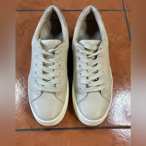 Vince Leather Men's Beige Sneakers