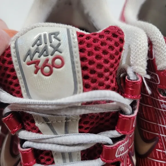 Vintage 2005 Nike Women's Air Max 360 Athletic Shoes 310909-611 Red White Sz 8