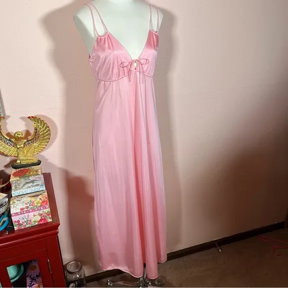 Vintage 60 70 Mod Minimalist Pink Satin Feminine Long Slip Dress