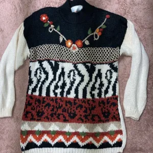 Vintage 90’s Floral Sweater