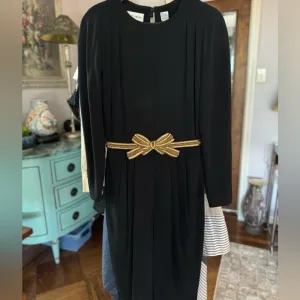Vintage Albert Nipon luxury dress