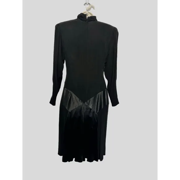 Vintage Albert Nipon Mock Neck Satin Stripe Midi Dress Size 4 Luxury Designer
