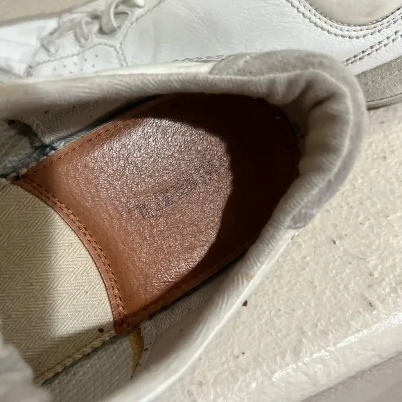 Vintage Diesel Helmo Leather Gray White Low Top Sneakers Shoes Size 9.5 Y2K