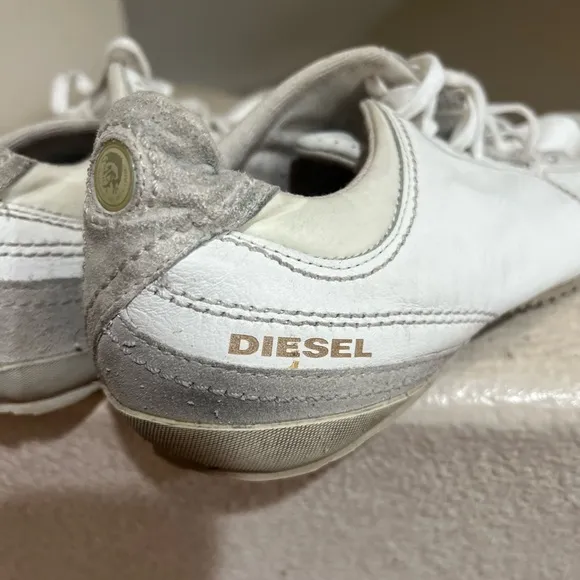 Vintage Diesel Helmo Leather Gray White Low Top Sneakers Shoes Size 9.5 Y2K