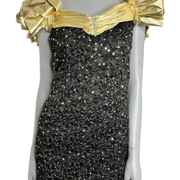 Vintage Elegant Gold and Black Off-Shoulder Dress