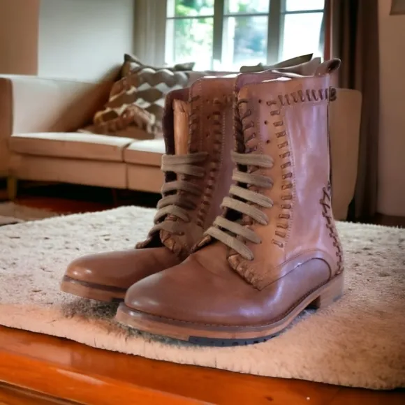 Vintage Foundry Sadie Combat Tan Leather Boots 6