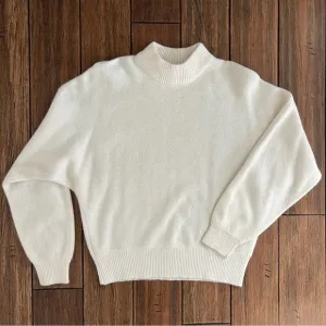 Vintage Rafaella Angora Lambswool Mockneck Sweater Medium Cream Ivory Minimalist