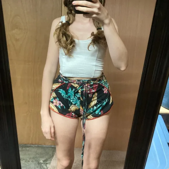 Vintage Tropical 70’s Tie Shorts