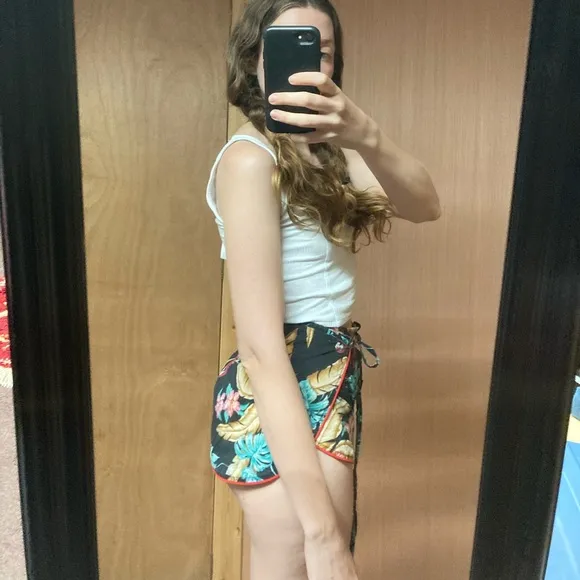 Vintage Tropical 70’s Tie Shorts