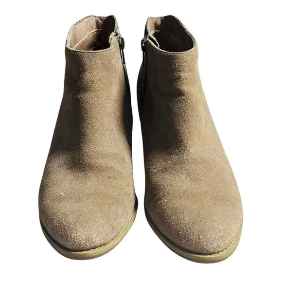 VIONIC Bromley Taupe Ankle Boots Suede Embossed Snakeskin Sz 10 Rubbing on Front