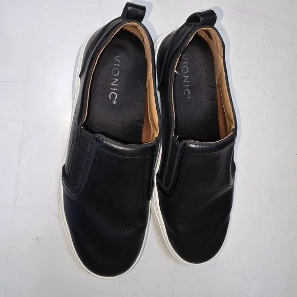 Vionic Kimmie Womens Black Leather Slip-On Sneakers Casual Comfort Footwear 7.5