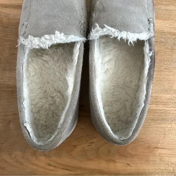 Vionic Lynez Gray Suede Loafer Slippers Size 7