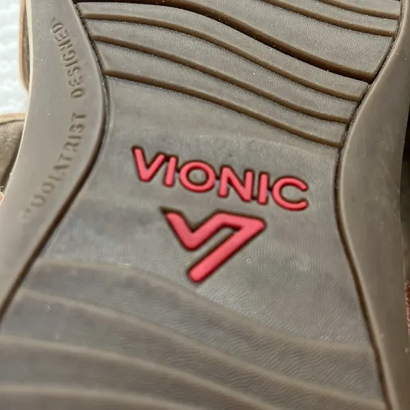 Vionic Pacific Kyla Shoe Rose Gold 8W Slide On Adjustable podiatrist designed