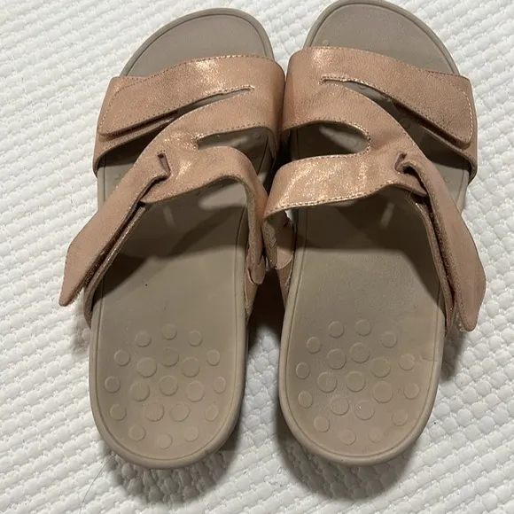 Vionic Pacific Kyla Shoe Rose Gold 8W Slide On Adjustable podiatrist designed