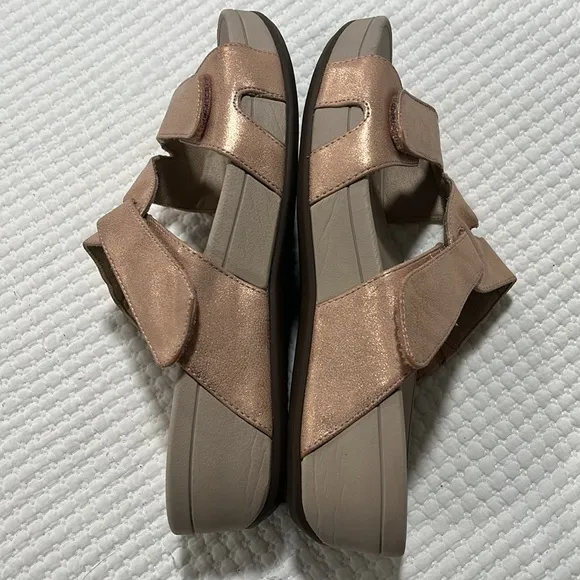 Vionic Pacific Kyla Shoe Rose Gold 8W Slide On Adjustable podiatrist designed
