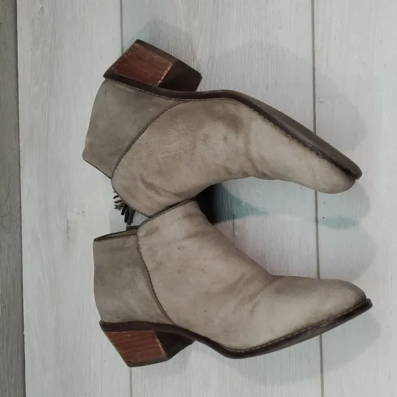 Vionic Women Serena Comfort Ankle Leather Booties shoes sz 6