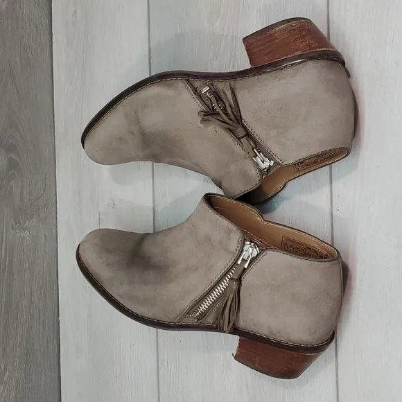 Vionic Women Serena Comfort Ankle Leather Booties shoes sz 6