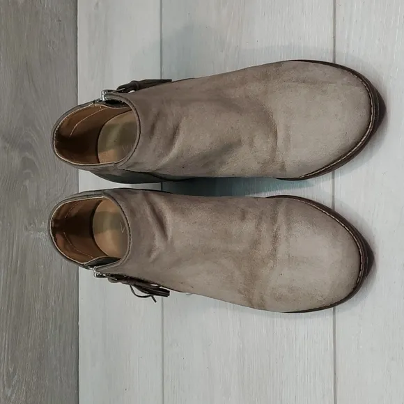 Vionic Women Serena Comfort Ankle Leather Booties shoes sz 6