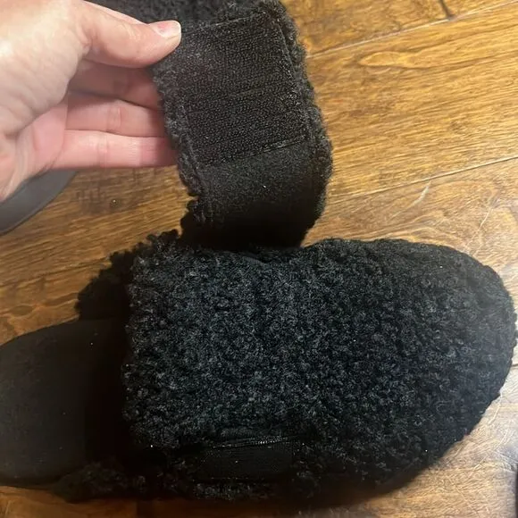 Vionic Black Gemma Faux Shearling Mule Slippers, size 10