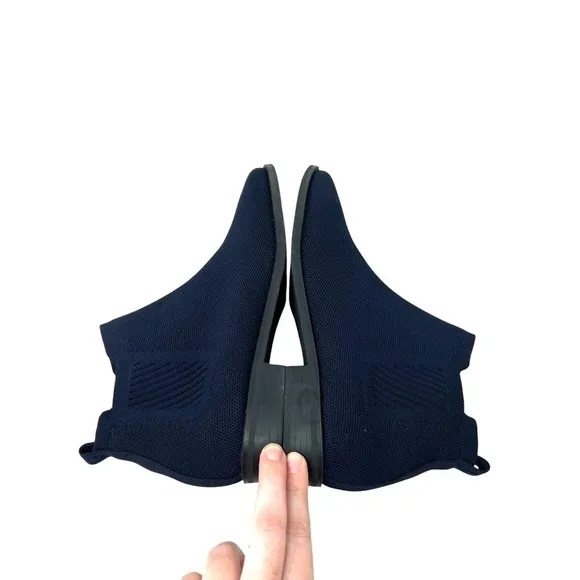 Vivaia Navy Square Toe Water Repellent Ankle Boots Ryan Pro Size 38 or US 7/7.5