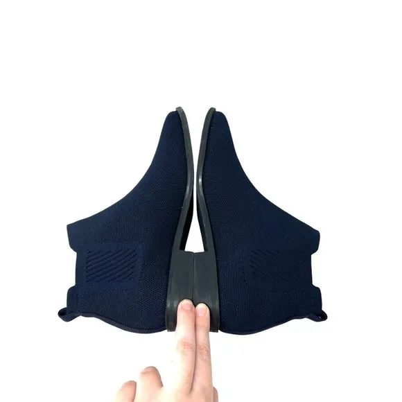 Vivaia Navy Square Toe Water Repellent Ankle Boots Ryan Pro Size 38 or US 7/7.5