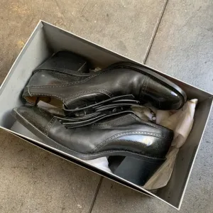 Vivienne Westwood Early 2000's Shoes USED IN THE SHOW ! detachable accessory