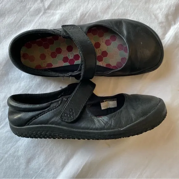 VIVO BAREFOOT WYN SCHOOL II KIDS Leather Mary Jane Minimal Shoe Sneakers Outdoor