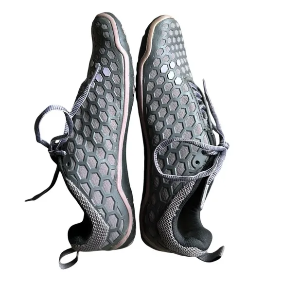 Vivobarefoot Sneakers Shoes Womens Size 36 Evo II Running Purple Black Lace Up