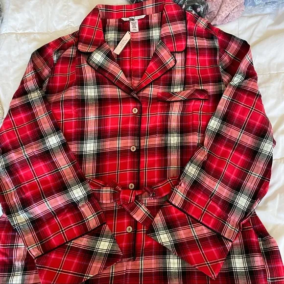 Vs flannel romper vs faux fur slippers &amp; bag plaid