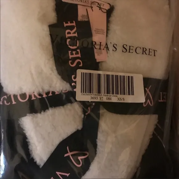 VS SHORT ROBE SHERPA LINED RARE SZ XS SM VS LOGO SLIPPERS NAVY SZ M
