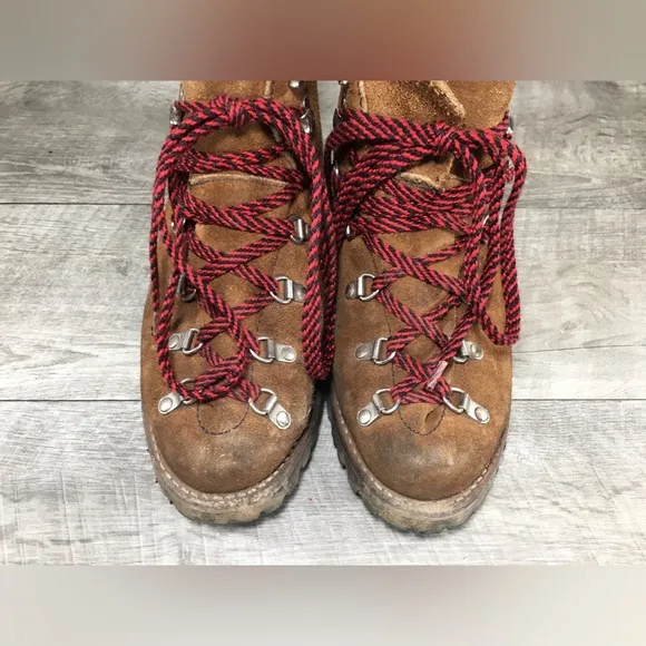 Vtg Made in USA Hiker Boots Backpacker Hiking Womens Suede Trail Boss Boots 8.5