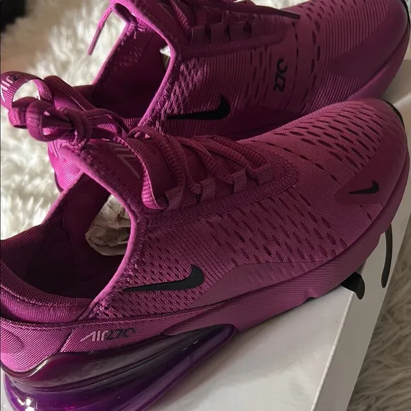 W Air Max 270