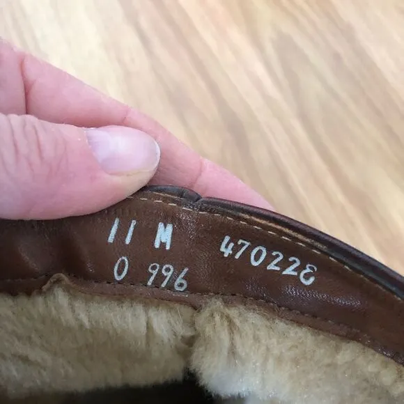 Walk-Over Dark Brown Leather Ankle Boots w/ Vibram Sole
