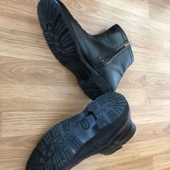 Walk-Over Dark Brown Leather Ankle Boots w/ Vibram Sole