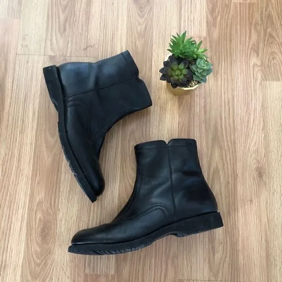 Walk-Over Dark Brown Leather Ankle Boots w/ Vibram Sole