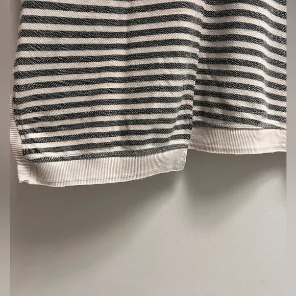 WILT Women’s Cream and Grey Striped V-Neck Sweater Shirt - Size Medium