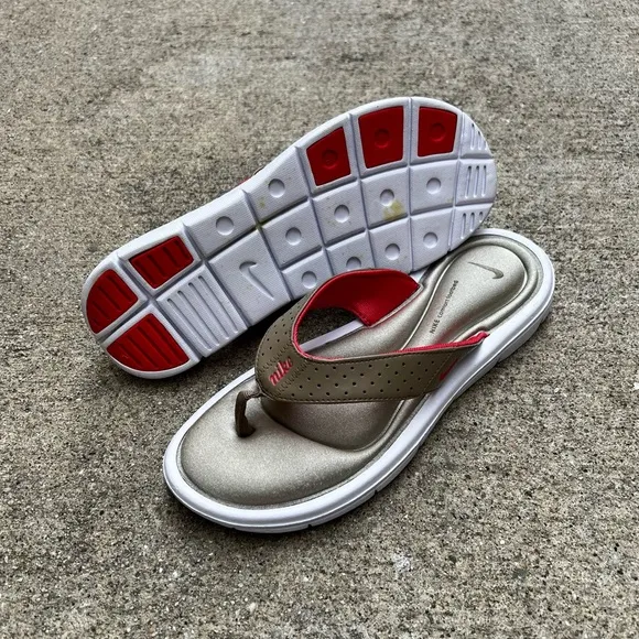 WMNS NIKE COMFORT THONG LIGHT PINK MAGENTA MEDIUM GREY WHITE FOOTBED