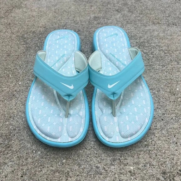 WMNS NIKE ULTRA COMFORT THONG BABY BLUE WHITE FOOTBEDS ZIG ZAG SQUARE
