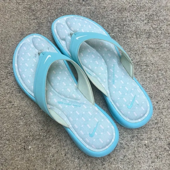WMNS NIKE ULTRA COMFORT THONG BABY BLUE WHITE FOOTBEDS ZIG ZAG SQUARE