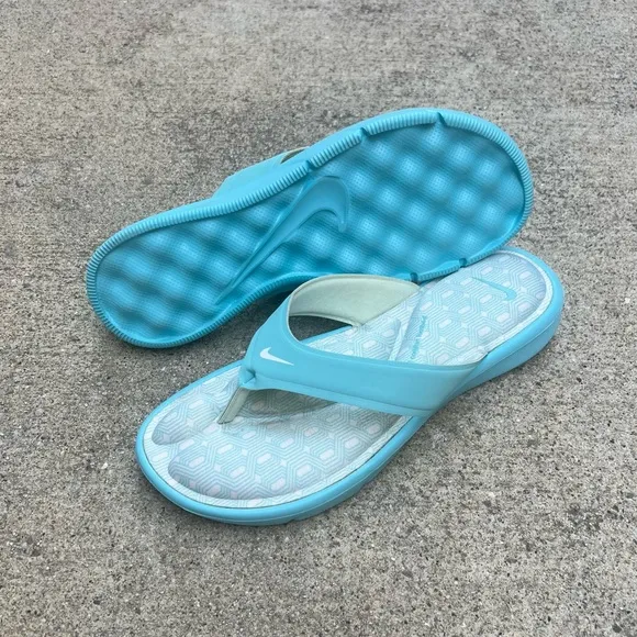 WMNS NIKE ULTRA COMFORT THONG BABY BLUE WHITE FOOTBEDS ZIG ZAG SQUARE