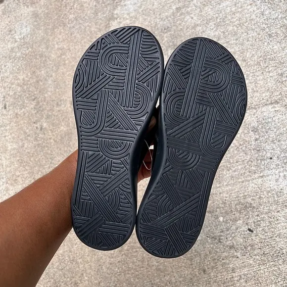 WMNS NIKE ULTRAS COMFORTS 3 THONGS THNG III ROSE GOLD COPPER BLACK FOOTBEDS