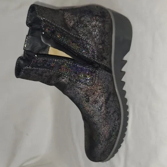 Wolky* Leather* Basky* Iridescent Black* Wedge Boots* Sz EU40/US9.5