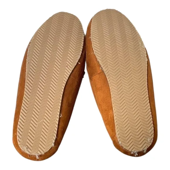 Woman's Slippers POLO RALPH LAUREN Dezi BEAR Moccasin Slipper Size 7 (NWOT?)